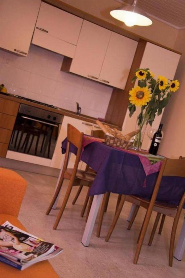 Residence Eloisa Appartamenti Balestrate Exteriör bild